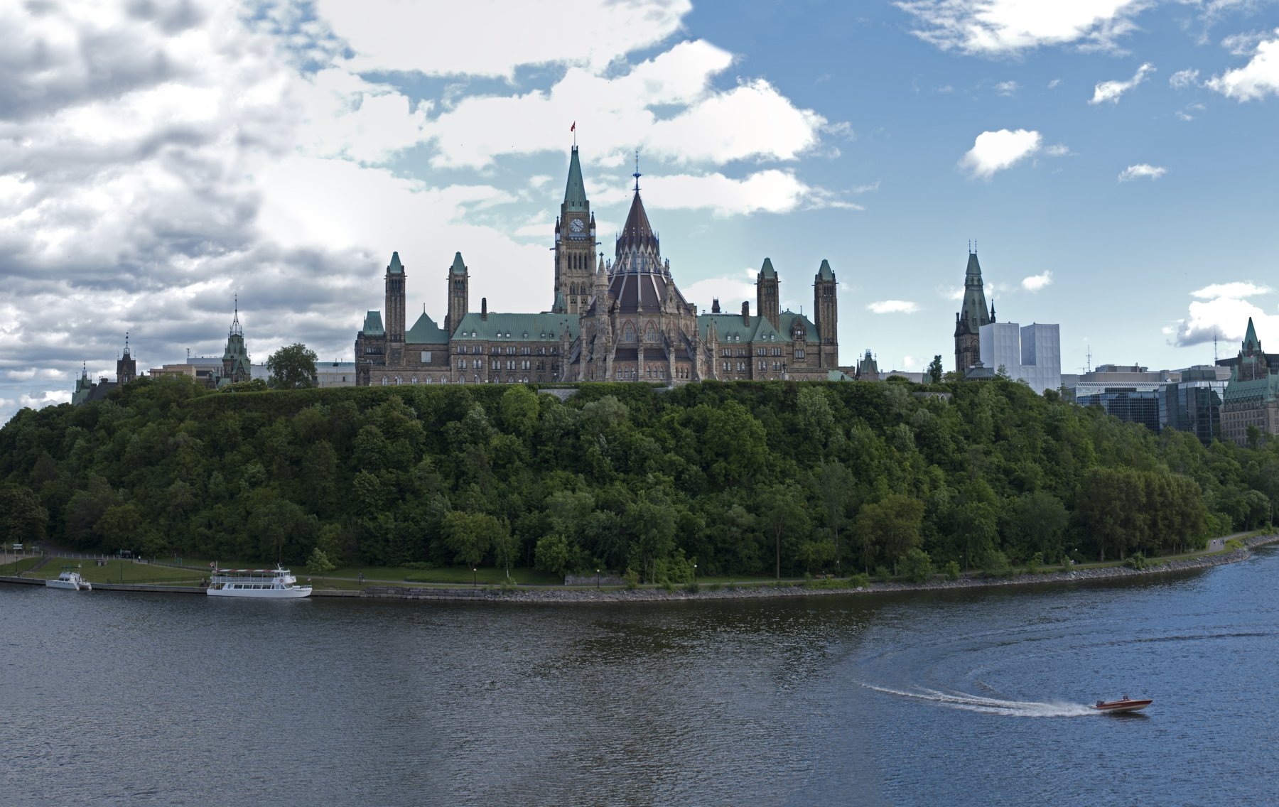 Parliament Hill seen across the Ottawa River